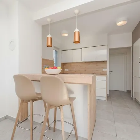 Villa Amfora - First Row By The Sea Bibinje