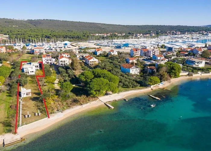 Amfora - First Row By The Sea * Bibinje