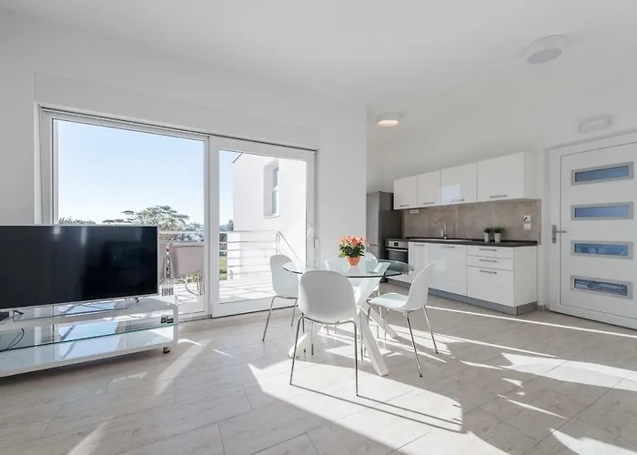 Villa Amfora - First Row By The Sea *